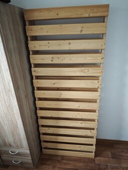 2x Pevný dřevěný rošt 80x200cm, výška 9cm - 2