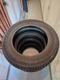 215/65 R17 103 V XL Celoroční Nokian Seasonproof 1 DOT24 - 2