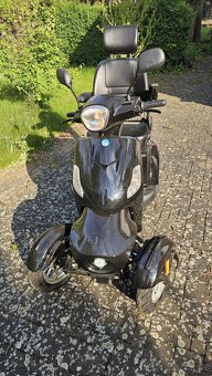 Prodám elektrický čyřkolový skútr - 2