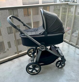 Kombinovaný kočárek OYSTER 3 4v1 Mercury/City black/fossil - 2