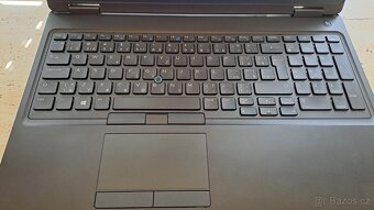 DELL Latitude 5590/ i5 -4 jádra/ 8GB / SSD 256 GB/ WIN 11 - 2