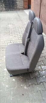 Transit dvousedačka - 2