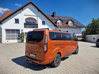 Ford Tourneo Custom L2 DPH 2x šoup. ČR, 1. Maj - 2