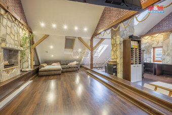 Prodej rodinného domu, 280 m², Unhošť, ul. Jungmannova - 2