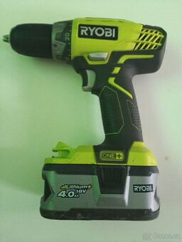 RYOBI AKU VRTAČKA - 2