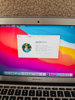 MacBook Air 11'' i5 / 4GB / 256GB SSD - 2