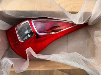 Originál nové pravé zadní světlo na Renault Megane ll. Combi - 2