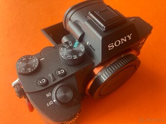 Sony Alpha A7 III - 2