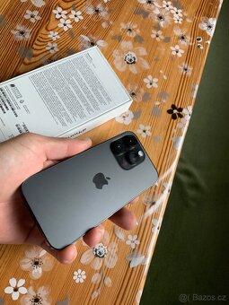 Apple iPhone 14 pro Space Bleck (černý) - 2