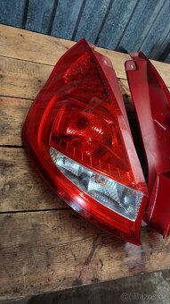 Ford Fiesta 2008-2013 zadní světlo, světla - 2