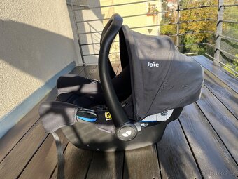 Joie I-Snug se základnou - 2
