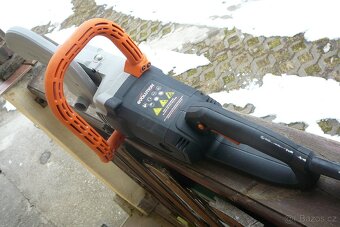 rozbrušovací pila na beton, asfalt - 2