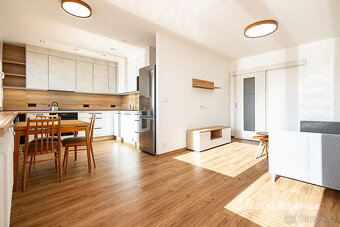 Pronájem bytu 3+kk, Hurbanova, Krč,  Kč/měs, 66 m2 - 2