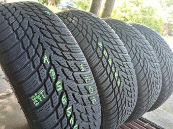 Zimní pneu 4kusy 175/65/15 vzorek 90% NOKIAN - dobírka možná - 2