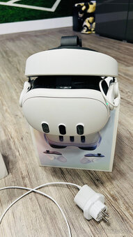 Meta Quest 3 128GB + Kiwi H4 Boost Head Strap - 2