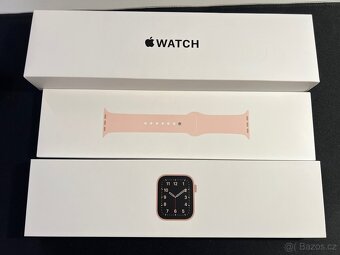 Apple Watch SE 44 mm GPS - 2