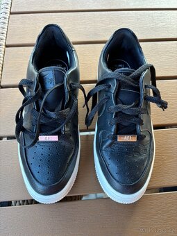 Nike Air Force 1 - 2