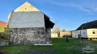 Prodej krásného stavebního pozemku u Poděbrad 1145 m2 - 2