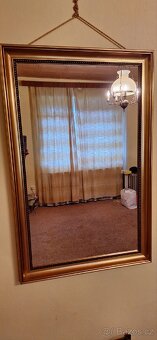 Zrcadlo ve zlatém ramu 64x98 cm - 2