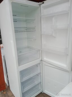 Lednice s mrazakem Samsung No Frost - 2