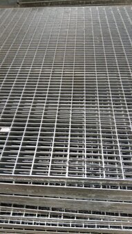 Rošt ocelový pozinkovaný - 2