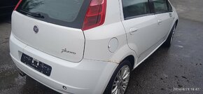 Fiat Grande Punto 1,4 NA DÍLY - 2