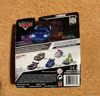 Autíčko Suki Cars Disney Pixar - 2