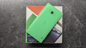 Lumia 930 Bright Green - 2