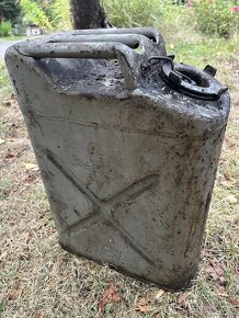 Plechový kanystr válečný USA 20l - 2