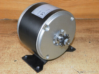 Elektromotor s ovládáním a řetězovým převodem 24V / 250W - 2
