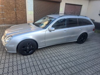 Mercedes Benz E 320 cdi W211 - 2