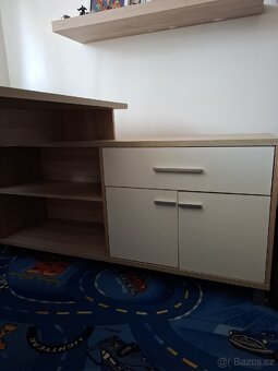 Psací stůl s úložným prostorem - 2