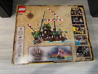 Lego 21322 Pirates of Barracuda Bay - 2