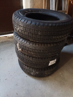 Pneu na Oktávku 195/70R15C 104/102R - 2