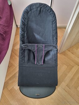 Houpátko BabyBjorn original fialovo černé - 2