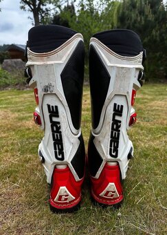 Gearne SG12 vel.44 - 2