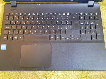 Acer Aspire Es1-571 s nabíječkou - 2