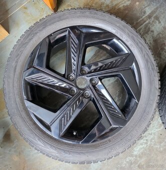 Kompletní alu kola 7.5JX19H2 se zimními pneu 235/50 R19 - 2
