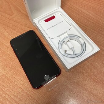Apple iPhone SE 2022 128GB Red, A+++ - Rozbaleno - 2