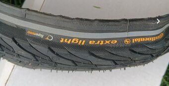Špičkový 28" Continental 37-622 - 2