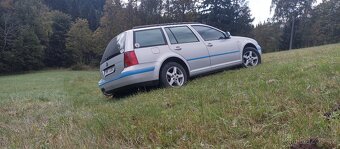 Golf Variant IV 4 motion 1.9tdi 85 kW - 2
