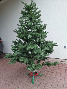 Umělý vánoční stromek - 2