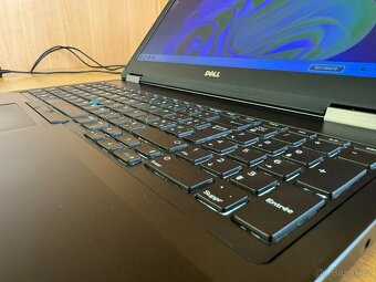 Dell Latitude E5570, SSD disk, Windows 11, záruka - 2