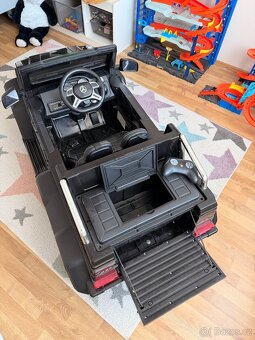 Dětské autíčko Mercedes Benz AMG G63 6x6 - vhodné pro 2 děti - 2