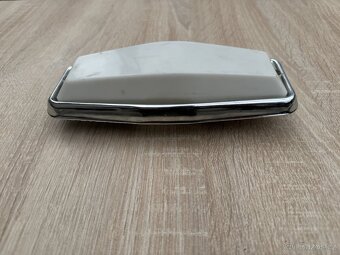 Volha Gaz 24, stropní světlo interiéru - 2