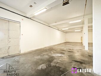 Variabilní skladové prostory v obci Tursko - 2