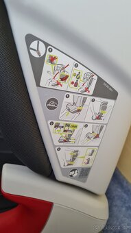 Britax Römer kidfix XP SICT - jako nová - 2