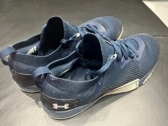 under armour tribase reign 3 - 2