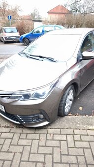 Toyota Corolla 1.6 vvti 97 kW - 2