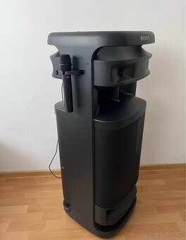 Reproduktor karaoke - 2